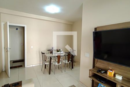Sala de apartamento à venda com 2 quartos, 60m² em Taquara, Rio de Janeiro