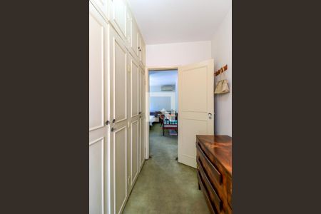 Casa à venda com 250m², 4 quartos e 4 vagasCloset da Suíte