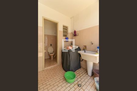 Casa à venda com 250m², 4 quartos e 4 vagasÁrea de Serviço