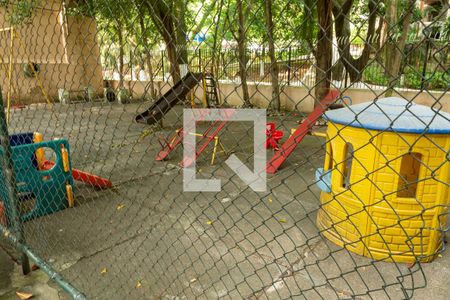 Apartamento à venda com 78m², 3 quartos e 1 vaga Apartamento à venda com 78m², 3 quartos e 1 vagaÁrea Comum - Parquinho