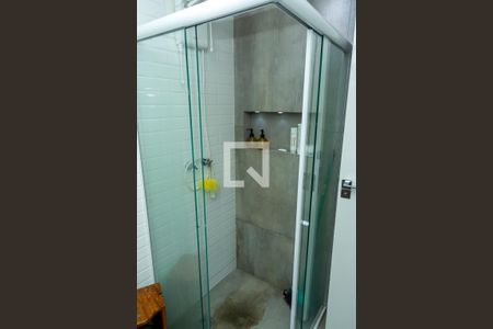 Apartamento à venda com 78m², 3 quartos e 1 vaga Apartamento à venda com 78m², 3 quartos e 1 vagaBanheiro Social - Box Vidro temperado