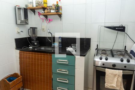 Apartamento à venda com 78m², 3 quartos e 1 vaga Apartamento à venda com 78m², 3 quartos e 1 vagaCozinha e Área de Serviço - Armários