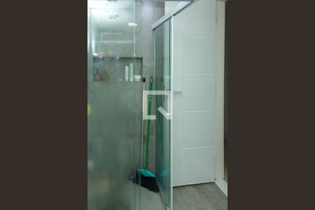 Apartamento à venda com 78m², 3 quartos e 1 vaga Apartamento à venda com 78m², 3 quartos e 1 vagaBanheiro Social - Box Vidro temperado