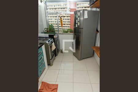 Apartamento à venda com 78m², 3 quartos e 1 vaga Apartamento à venda com 78m², 3 quartos e 1 vagaCozinha e Área de Serviço - Armários
