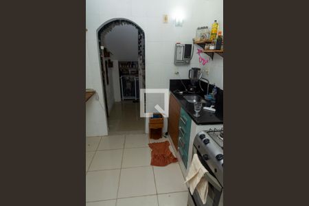 Apartamento à venda com 78m², 3 quartos e 1 vaga Apartamento à venda com 78m², 3 quartos e 1 vagaCozinha e Área de Serviço - Armários