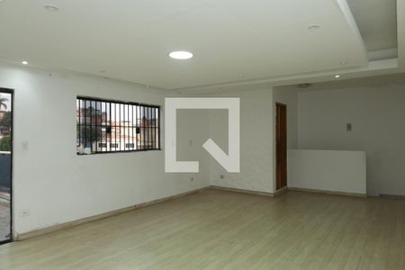 Sala de casa para alugar com 3 quartos, 213m² em Parque Guarani, São Paulo