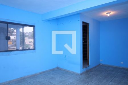 Suíte de casa para alugar com 3 quartos, 213m² em Parque Guarani, São Paulo