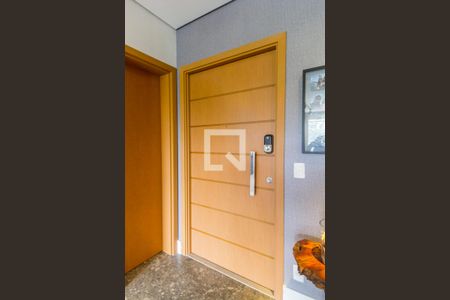 Apartamento à venda com 175m², 3 quartos e 3 vagasEntrada