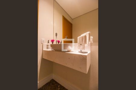 Apartamento à venda com 175m², 3 quartos e 3 vagasLavabo