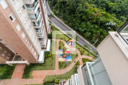 Apartamento à venda com 175m², 3 quartos e 3 vagasVista da Suíte 1