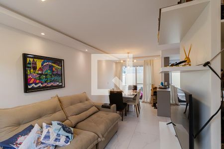 Casa de condomínio à venda com 82m², 2 quartos e 2 vagasSala