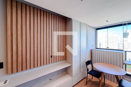 Sala de kitnet/studio para alugar com 1 quarto, 29m² em Vila Mariana, São Paulo