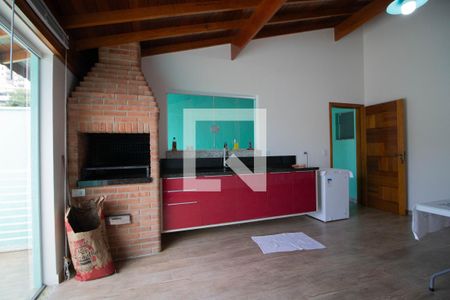 Casa à venda com 329m², 5 quartos e 3 vagasChurrasqueira