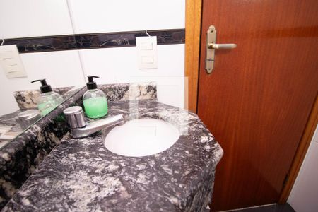 Lavabo de casa à venda com 5 quartos, 329m² em Vila Leonor, São Paulo