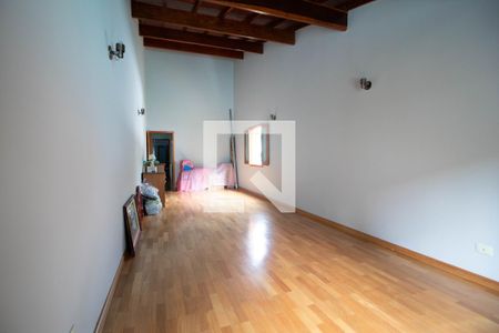 Casa à venda com 329m², 5 quartos e 3 vagasQuarto 5