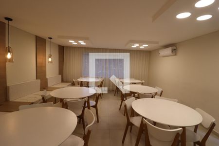 Apartamento à venda com 70m², 2 quartos e 1 vagaÁrea comum - Salão de festas