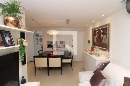 Sala de TV de apartamento à venda com 2 quartos, 70m² em Vila Azevedo, São Paulo