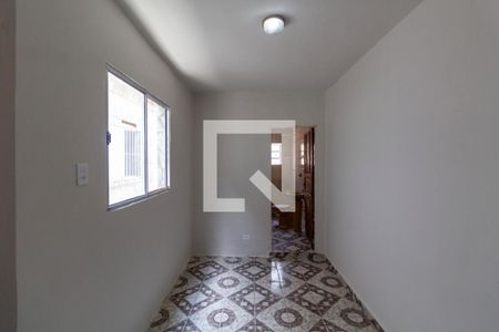 Quarto de casa à venda com 5 quartos, 270m² em Vila Ré, São Paulo