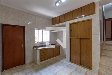 Casa à venda com 270m², 5 quartos e 2 vagas Casa à venda com 270m², 5 quartos e 2 vagasCozinha