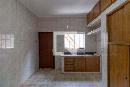 Casa à venda com 270m², 5 quartos e 2 vagas Casa à venda com 270m², 5 quartos e 2 vagasCozinha
