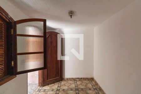 Casa à venda com 270m², 5 quartos e 2 vagas Casa à venda com 270m², 5 quartos e 2 vagasCasa 2 Quarto