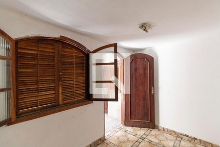 Casa à venda com 270m², 5 quartos e 2 vagas Casa à venda com 270m², 5 quartos e 2 vagasCasa 2 Quarto