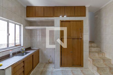 Casa à venda com 270m², 5 quartos e 2 vagas Casa à venda com 270m², 5 quartos e 2 vagasCozinha