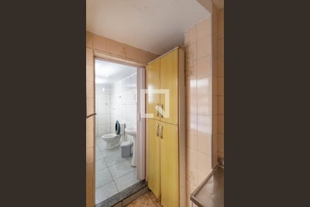 Casa à venda com 270m², 5 quartos e 2 vagas Casa à venda com 270m², 5 quartos e 2 vagasCasa 2 cozinha