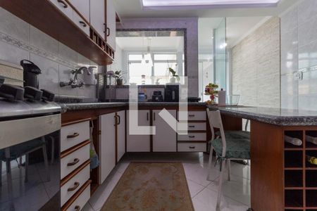 Casa à venda com 277m², 3 quartos e 1 vaga Casa à venda com 277m², 3 quartos e 1 vagaCozinha