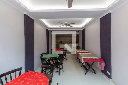 Casa à venda com 277m², 3 quartos e 1 vaga Casa à venda com 277m², 3 quartos e 1 vagaSalão de Festas