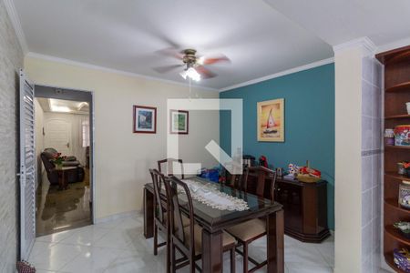 Casa à venda com 277m², 3 quartos e 1 vaga Casa à venda com 277m², 3 quartos e 1 vagaCozinha