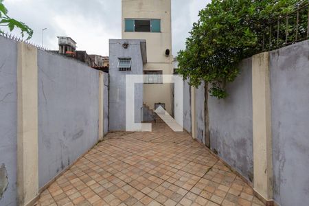 Casa à venda com 277m², 3 quartos e 1 vaga Casa à venda com 277m², 3 quartos e 1 vagaQuintal