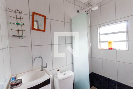 Casa para alugar com 130m², 2 quartos e 1 vaga Casa para alugar com 130m², 2 quartos e 1 vagaBanheiro da Suíte