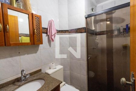 Casa para alugar com 130m², 2 quartos e 1 vaga Casa para alugar com 130m², 2 quartos e 1 vagaBanheiro 2