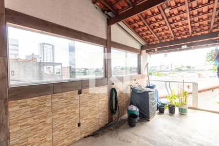 Casa para alugar com 130m², 2 quartos e 1 vaga Casa para alugar com 130m², 2 quartos e 1 vagaLavanderia