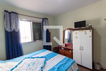 Quarto 1 de casa para alugar com 2 quartos, 130m² em Parque das Paineiras, São Paulo