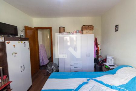 Quarto 1 de casa para alugar com 2 quartos, 130m² em Parque das Paineiras, São Paulo