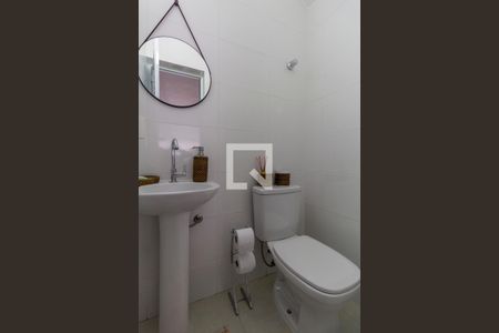 Casa à venda com 210m², 3 quartos e 3 vagasLavabo Externo