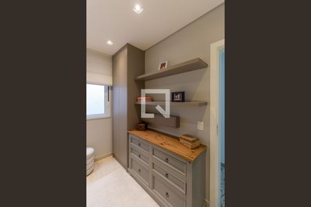 Casa à venda com 210m², 3 quartos e 3 vagasSuíte 2