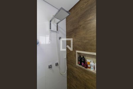 Casa à venda com 210m², 3 quartos e 3 vagasBanheiro Suíte 1