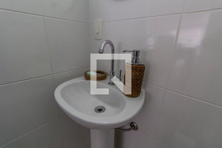 Casa à venda com 210m², 3 quartos e 3 vagasLavabo Externo