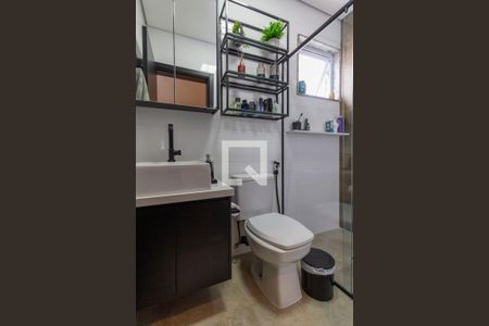 Casa à venda com 210m², 3 quartos e 3 vagasBanheiro Suíte 3