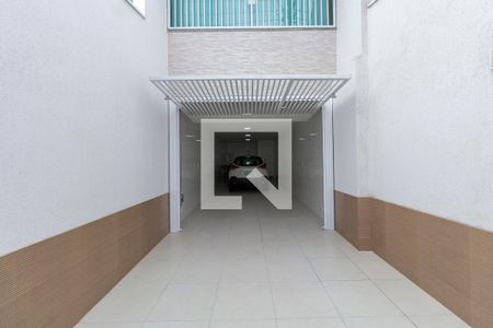 Casa à venda com 210m², 3 quartos e 3 vagasGaragem