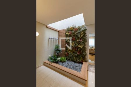 Casa à venda com 210m², 3 quartos e 3 vagasJardim de Inverno