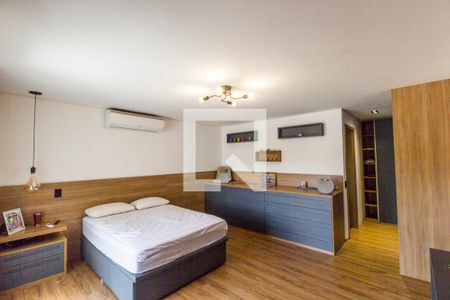 Casa de condomínio à venda com 554m², 4 quartos e 4 vagasSuíte 2