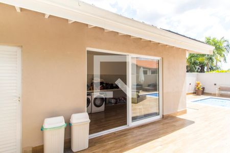 Casa de condomínio à venda com 554m², 4 quartos e 4 vagasÁrea de Serviço