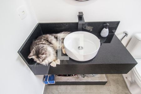 Casa de condomínio à venda com 554m², 4 quartos e 4 vagasDetalhe do Banheiro da Suite