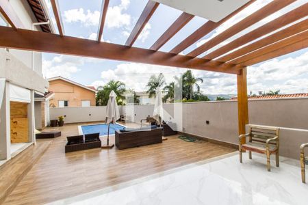 Casa de condomínio à venda com 554m², 4 quartos e 4 vagasVista da Sala