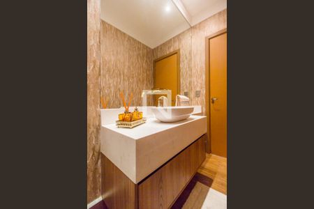 Casa de condomínio à venda com 554m², 4 quartos e 4 vagasLavabo