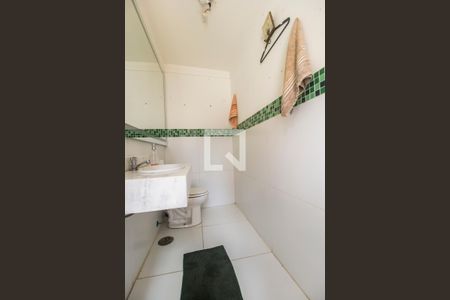 Casa de condomínio à venda com 554m², 4 quartos e 4 vagasLavabo